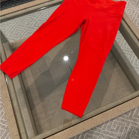 Athleta Interval Stash High Rise 7/8 Legging in Cardinal Size Large - Picture 2 of 7